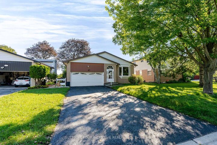 Property Photo:  39 Carol Road  ON L4N 3P6 