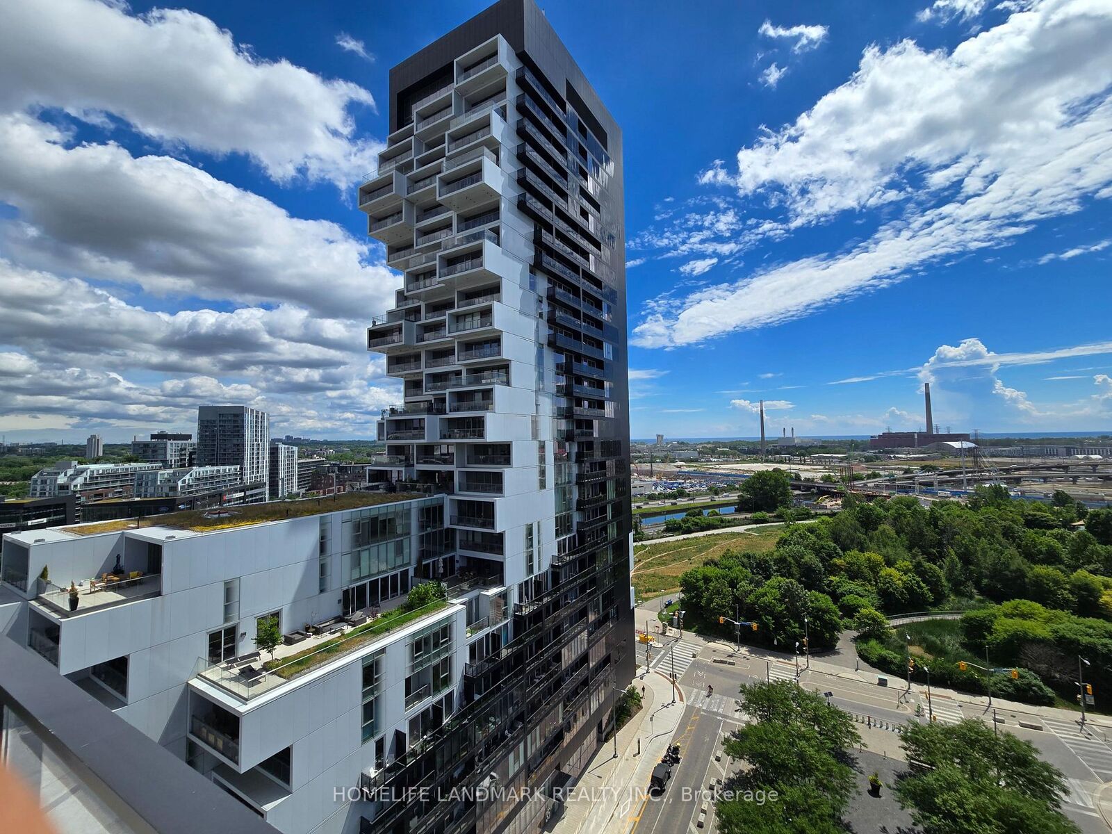 Property Photo:  170 Bayview Avenue 715  ON M5A 0M4 