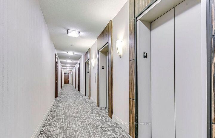Property Photo:  339 Rathburn Road 1501  ON L5B 0K6 