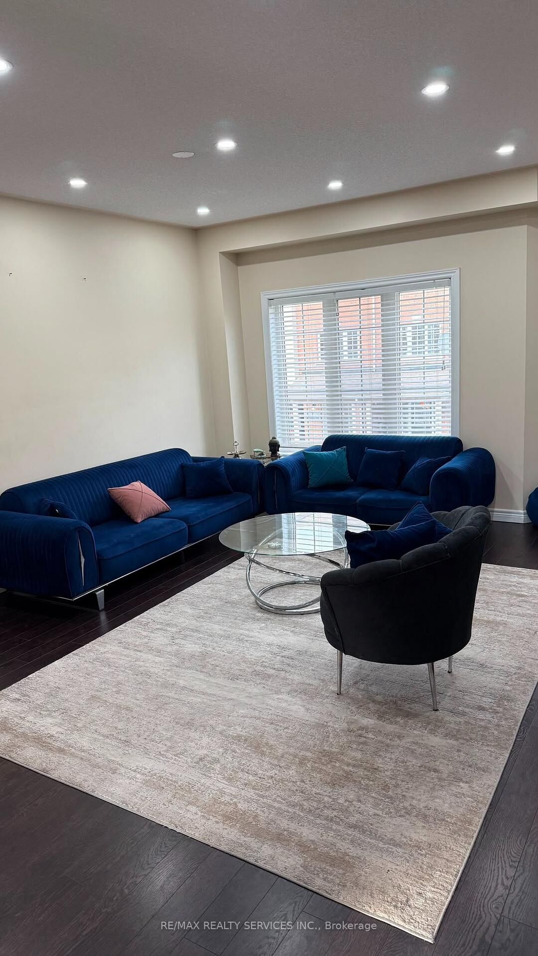 Property Photo: 12 Urbana Road ON L6Y 0R6