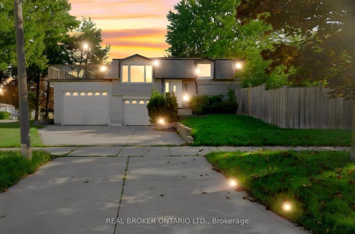 Property Photo:  5 Nathaniel Crescent  ON N2P 1L3 