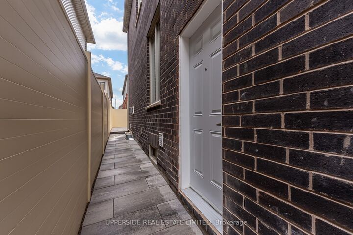Property Photo:  73 Gemini Drive Lower  ON L9J 0P8 