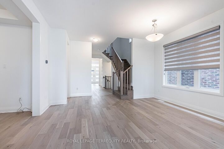 Property Photo:  150 Forestwalk Street Upper  ON N2R 0S9 