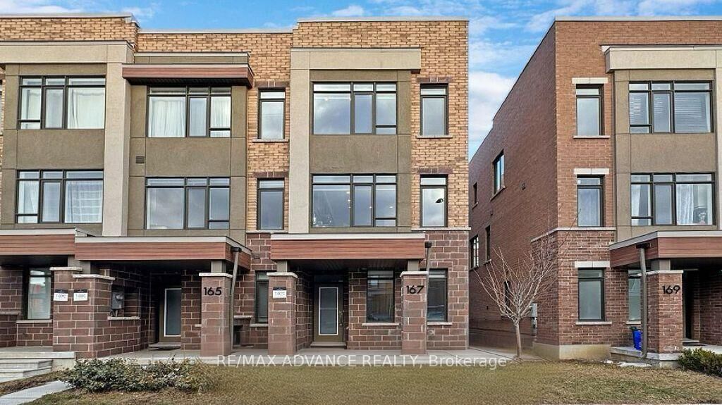 Property Photo:  167 Salterton Circle  ON L6A 4Z1 