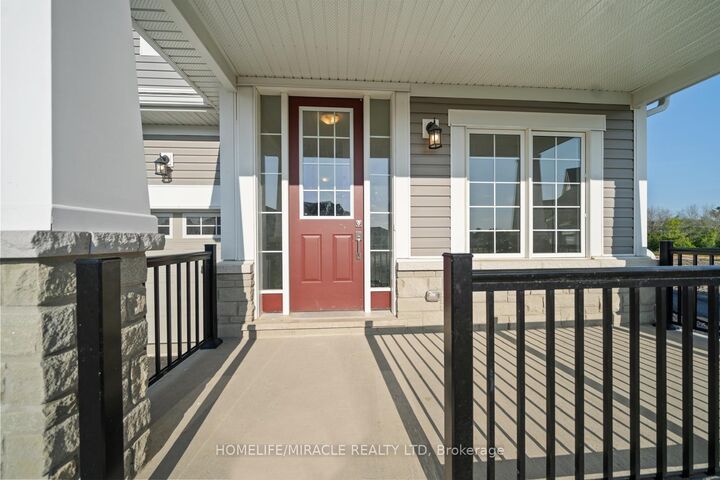 Property Photo:  54 Oakmont Drive  ON K0H 1G0 