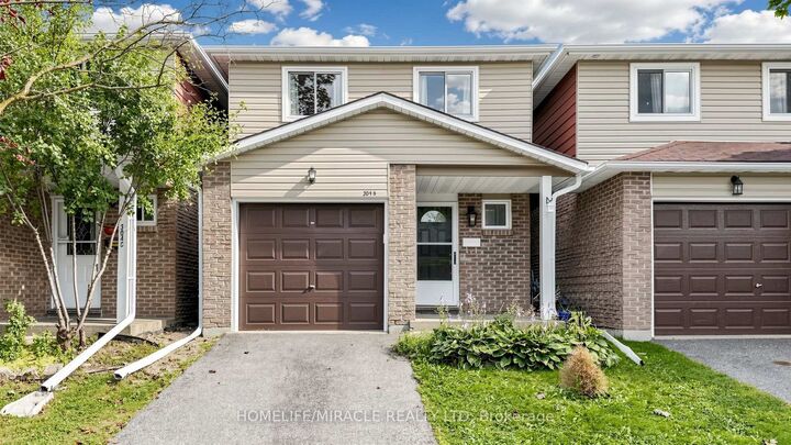 Property Photo:  304 Bluevale Street B  ON N2J 4G3 