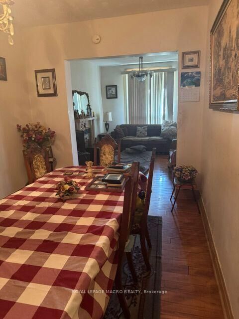 Property Photo:  143 Elgin Street  ON L8L 4Y1 