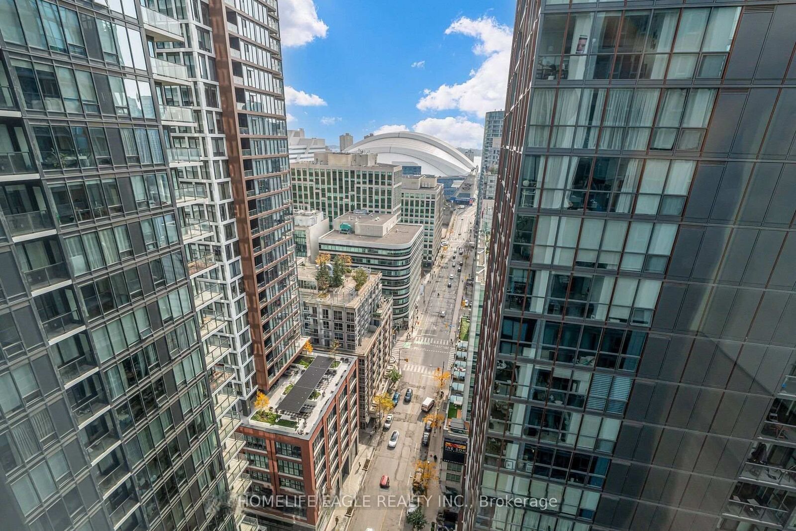 Property Photo:  357 King Street W 1108  ON M5V 0S7 