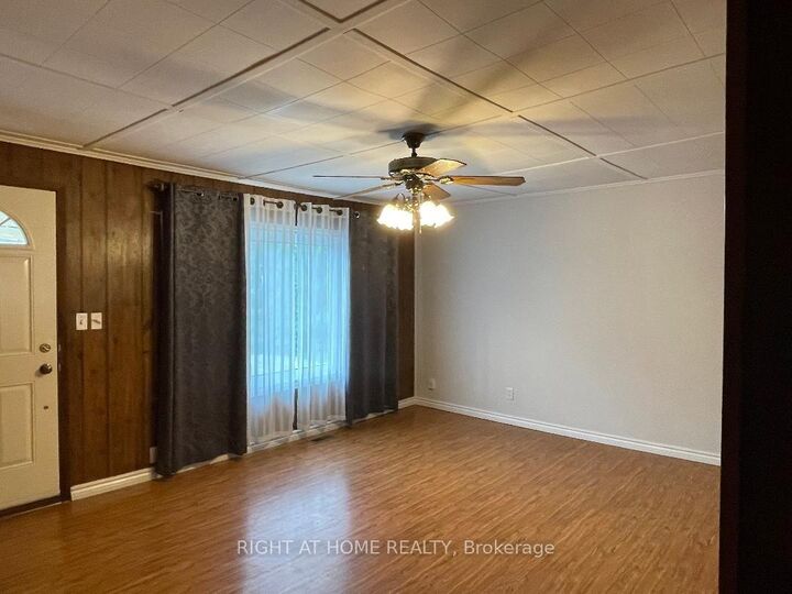 Property Photo:  265 Shorecrest Road Main Floor 1br Unit  ON L4P 1J3 