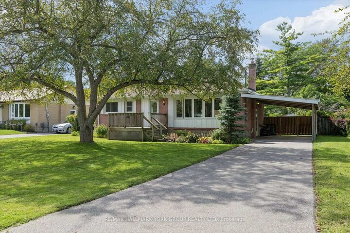 Property Photo:  26 Georgina Street  ON L0E 1R0 