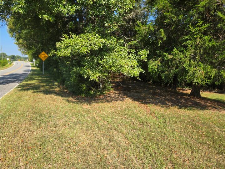 Property Photo:  750 Blue Branch Road  SC 29340 