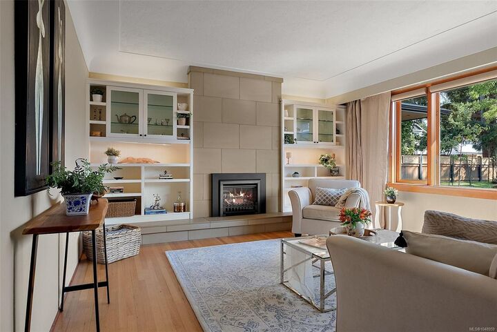 Property Photo:  1680 Ash Rd  BC V5C 4B3 