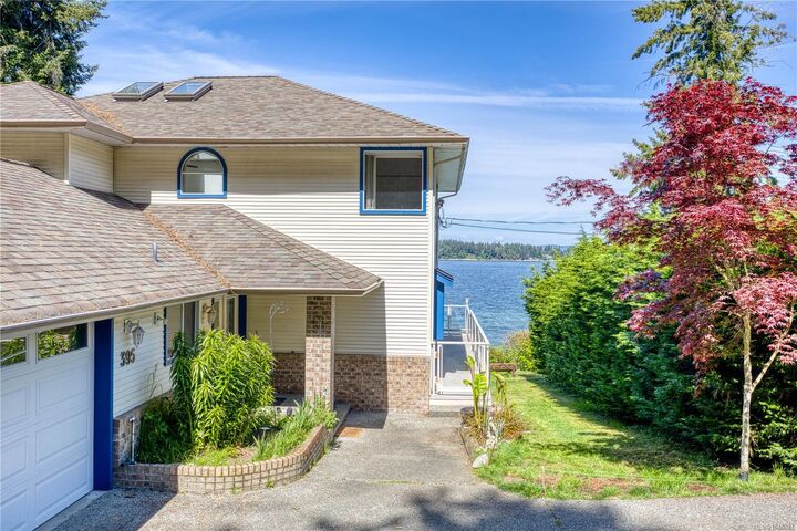 Property Photo:  395 Woodley Rd  BC V9G 1Y2 