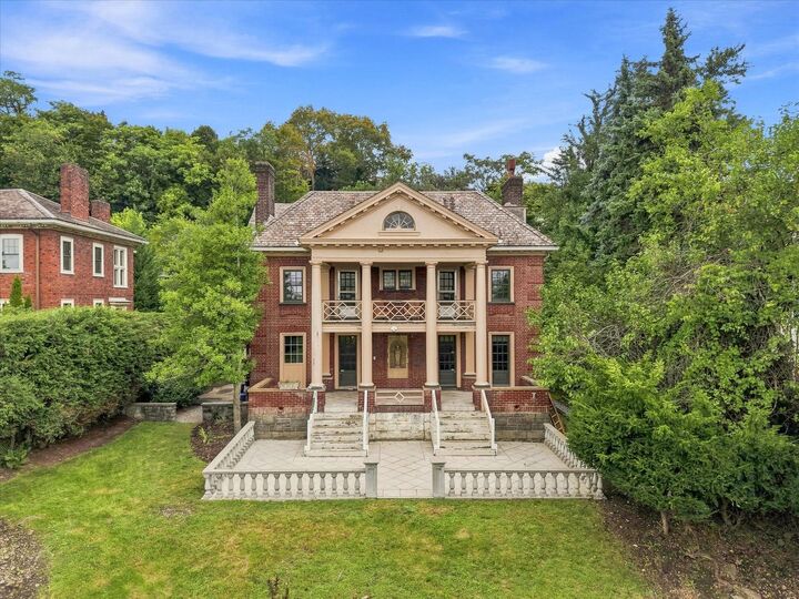Property Photo: 4342 Centre Avenue PA 15213