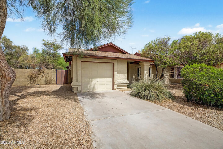 Property Photo:  5614 W Buffalo Street  AZ 85226 
