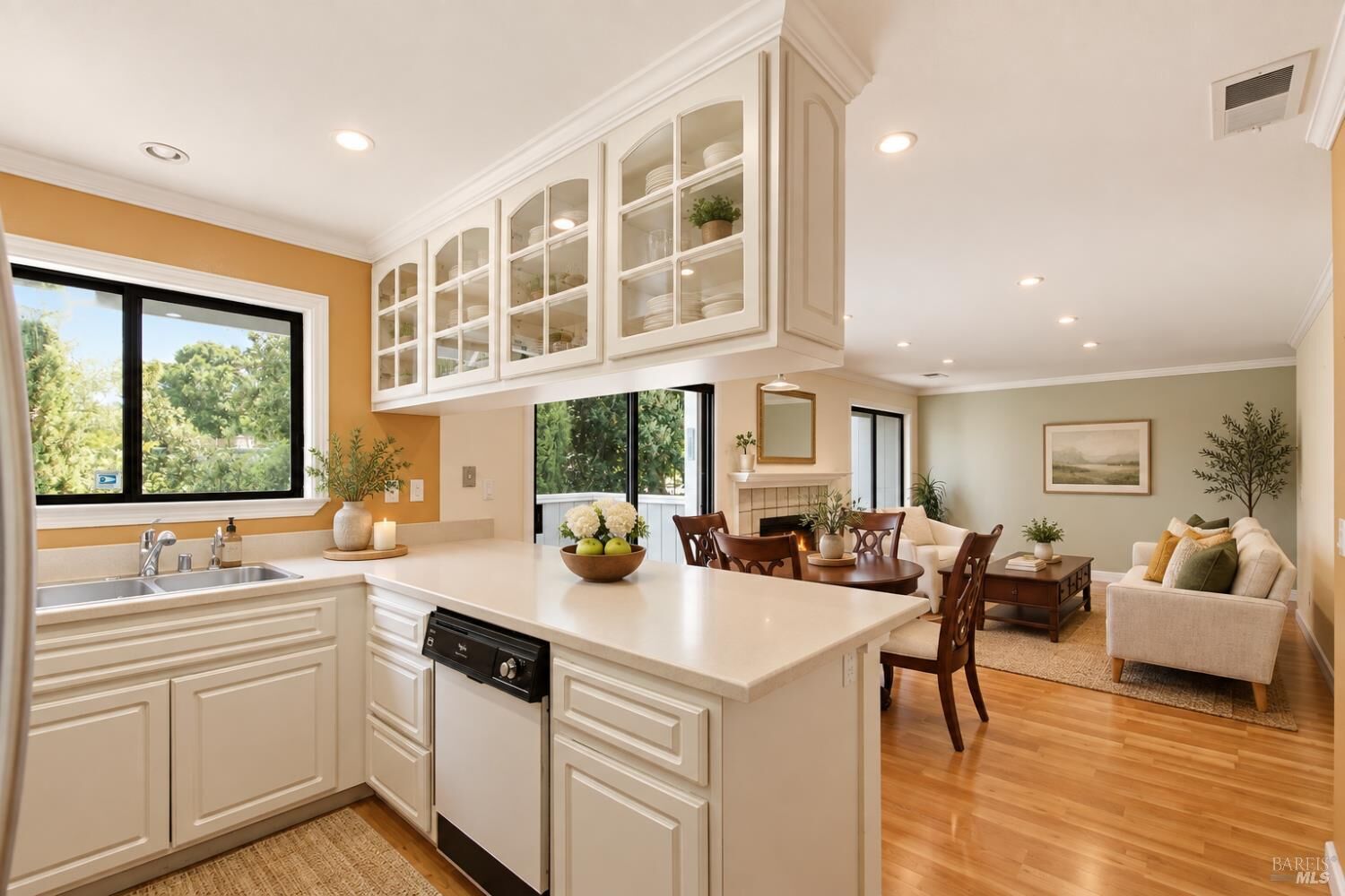 Property Photo:  55 Hector Lane  CA 94949 