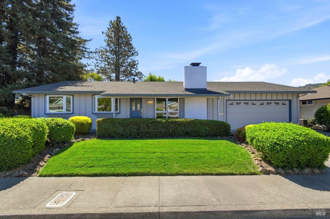 Property Photo: 321 Mockingbird Circle CA 95409