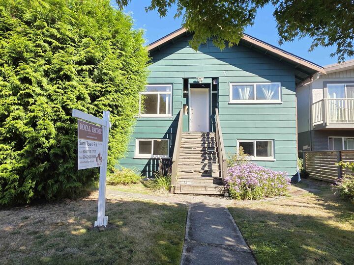Property Photo: 149 E 47th Avenue BC V5W 2A6