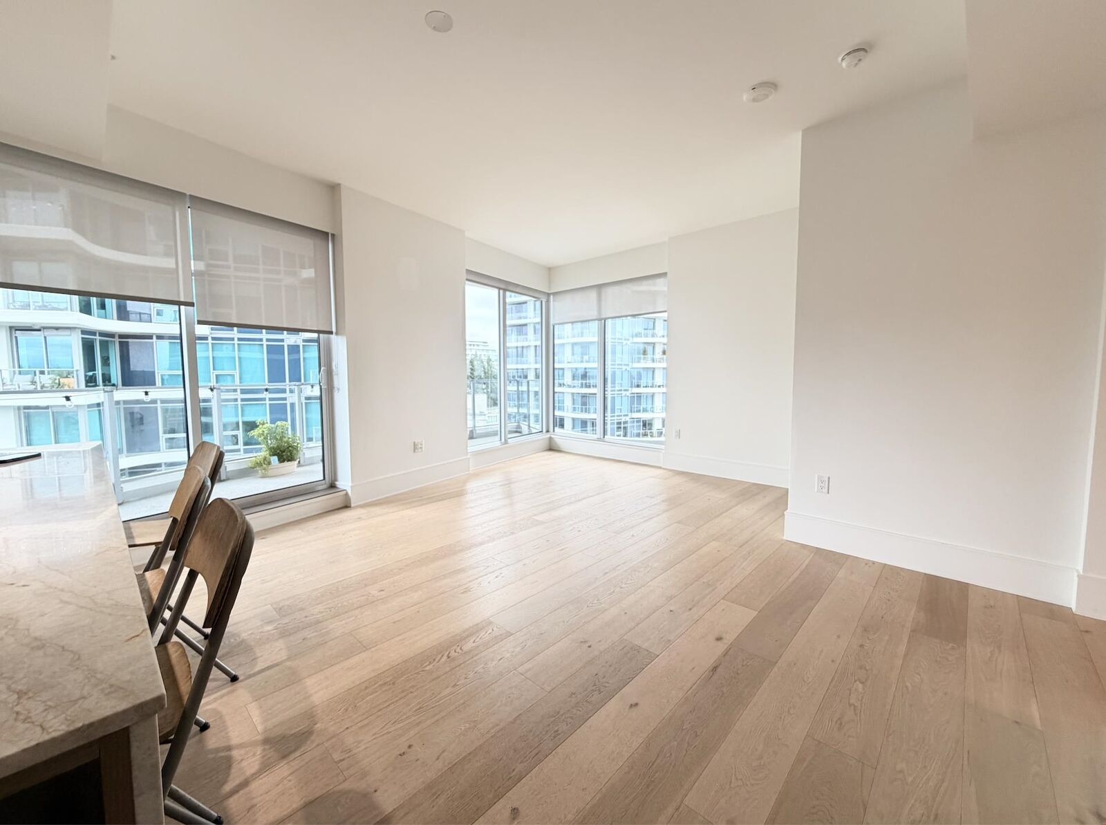 Property Photo:  1500 Martin Street 1105  BC V4B 0C2 