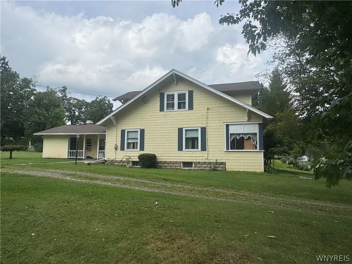 Property Photo:  47 Medbury Avenue  NY 14727 