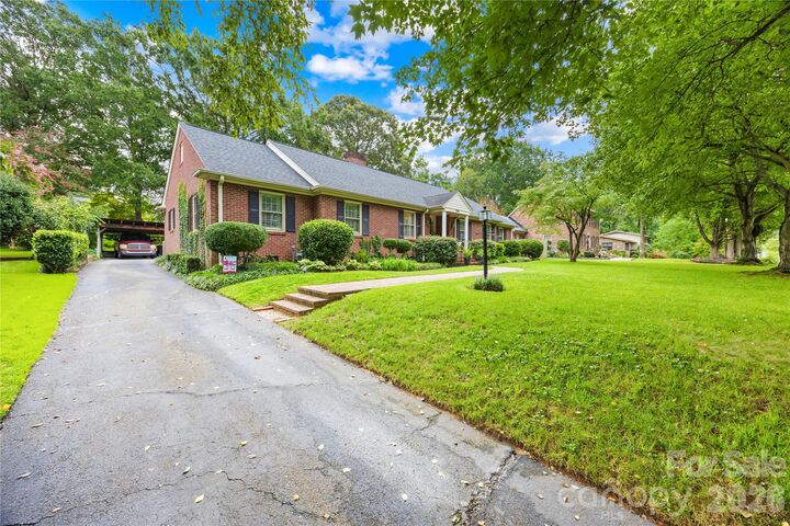 Property Photo:  944 Churchill Drive  NC 28054 