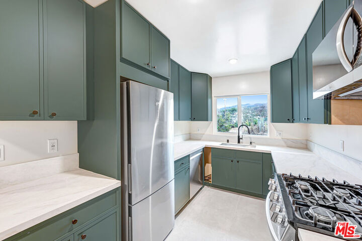Property Photo: 16185 W Sunset Blvd, Unit 9 CA 90272