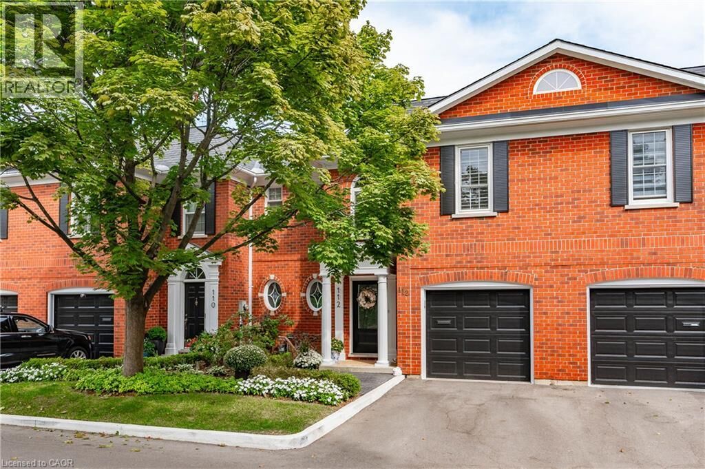 Property Photo:  112 Fairwood Place West  ON L7T 4B6 