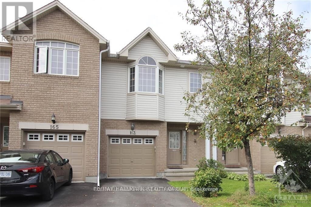 Property Photo: 163 Romina Street ON K2S 0J3