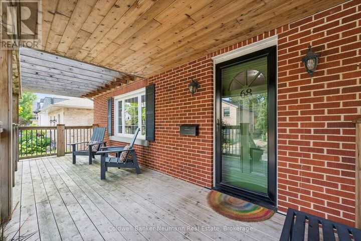 Property Photo: 68 Albert Street ON N1G 1C8