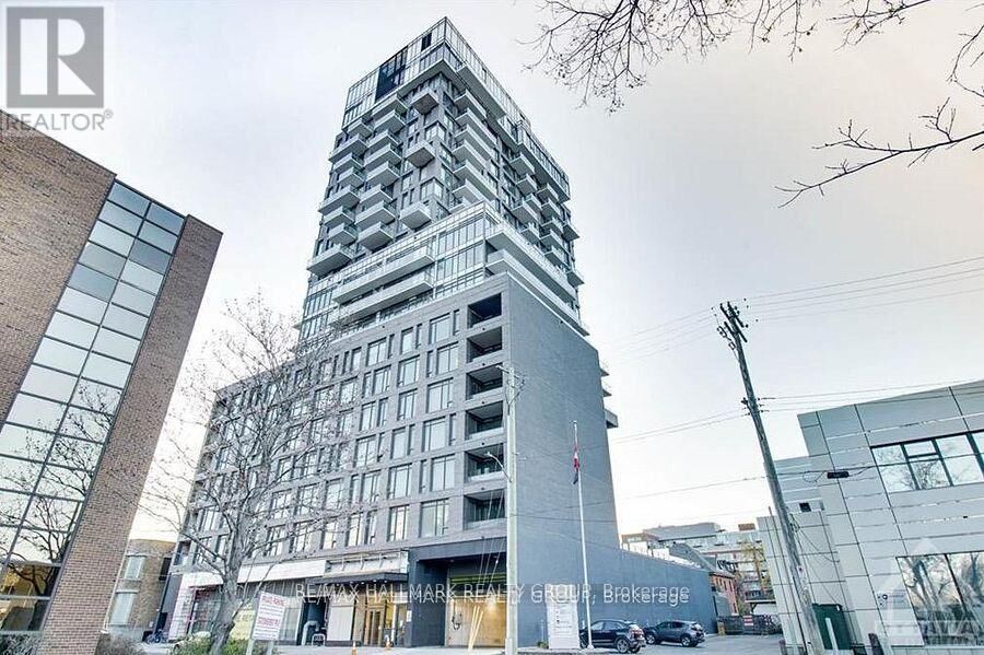 Property Photo:  203 Catherine Street 616  ON K2P 1C3 