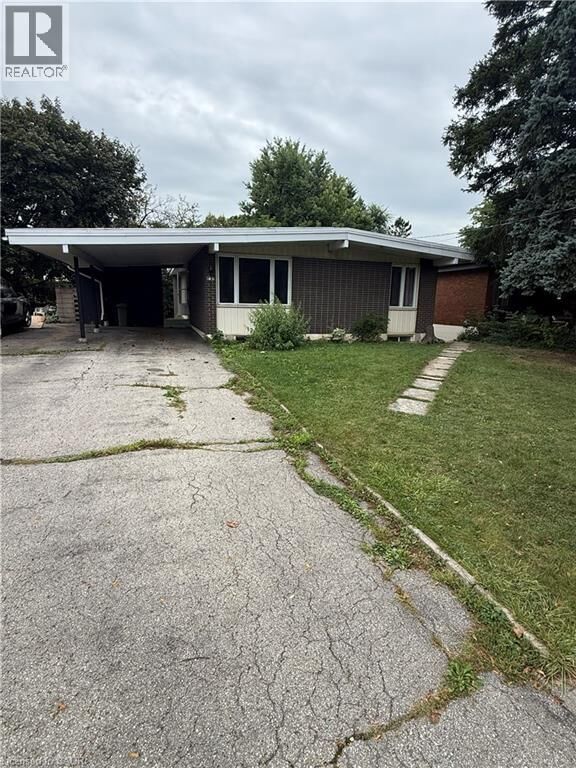 Property Photo:  63 Sanatorium Road  ON L9C 1Y4 