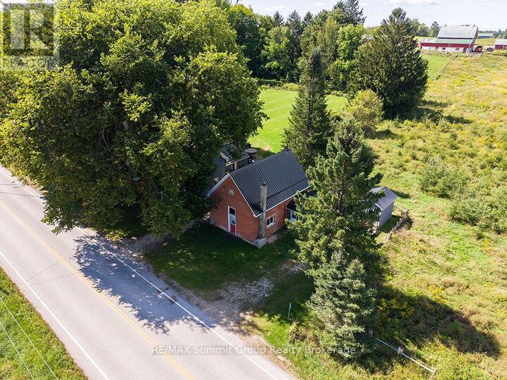 Property Photo: 154600 Grey Road 32 ON N0C 1H0