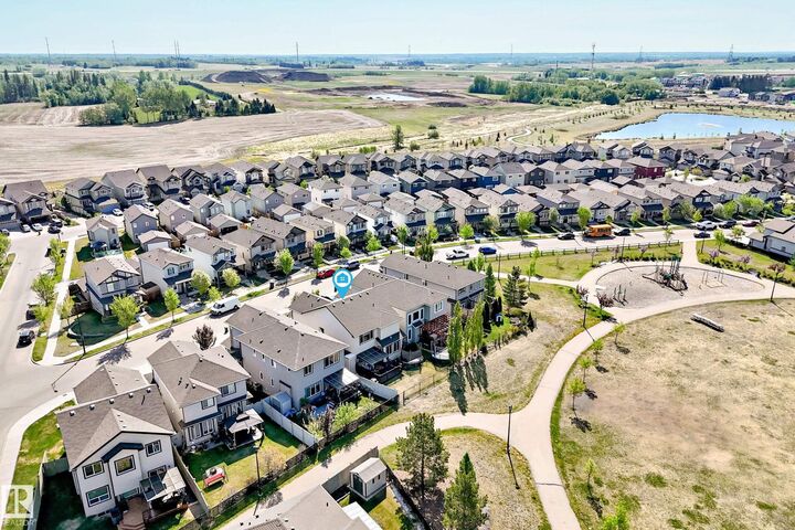 Property Photo:  2812 12 Street NW  AB T6T 0V8 