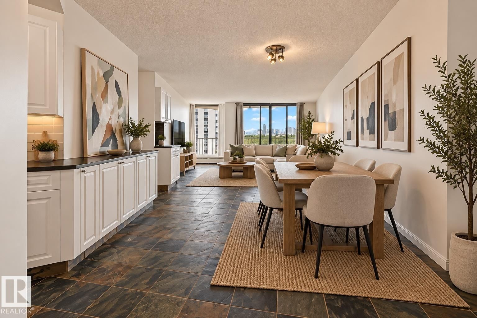 Property Photo:  10045 117 Street NW 702  AB T5K 1W8 