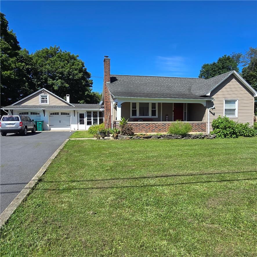 Property Photo:  78 Bangor Junction Road  PA 18013 