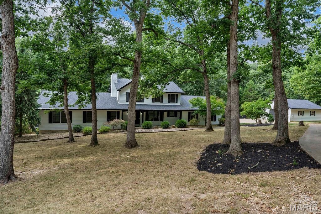 Property Photo:  2 Patrick Lane  MO 63341 