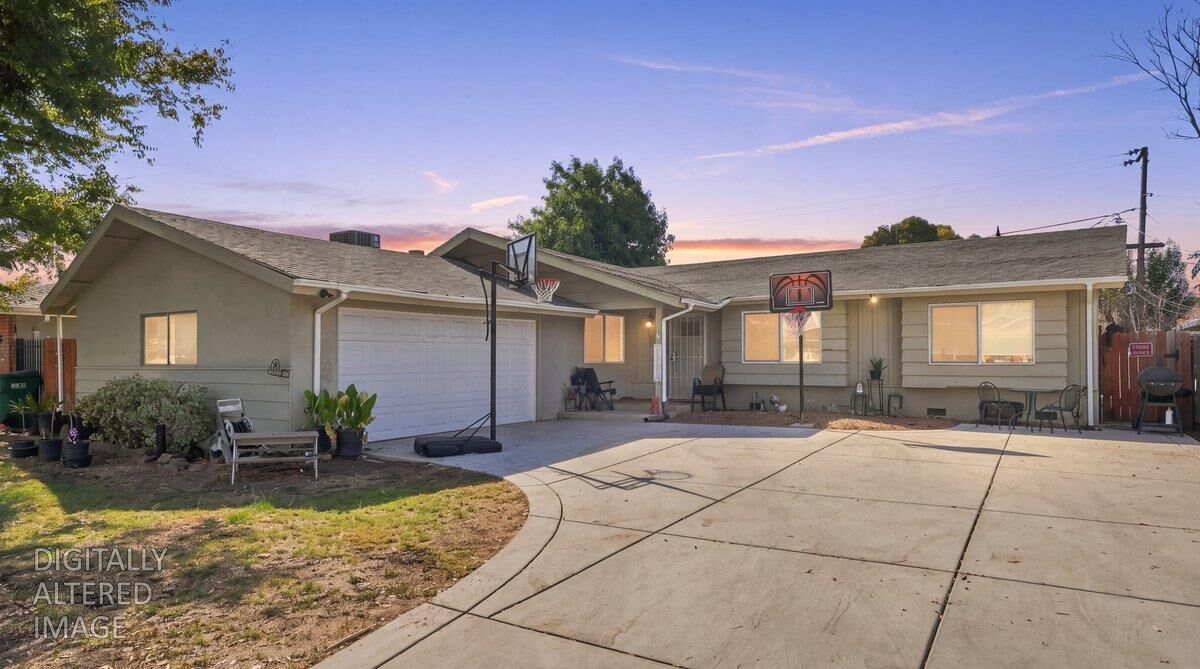 Property Photo:  310 Berrendo Lane  CA 95207 