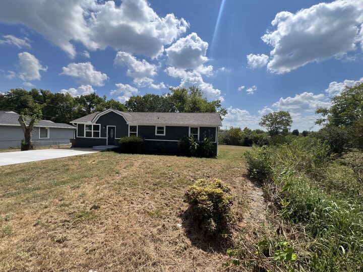 Property Photo:  3785 Lunn Dr  TN 37218 