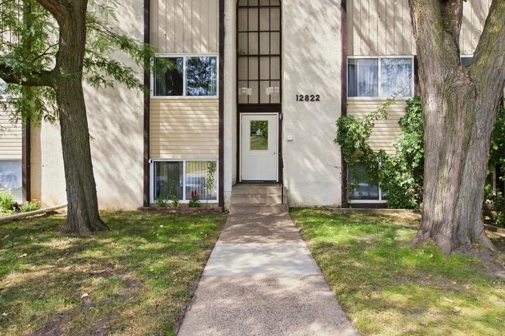 Property Photo:  12822 Nicollet Avenue 201  MN 55337 