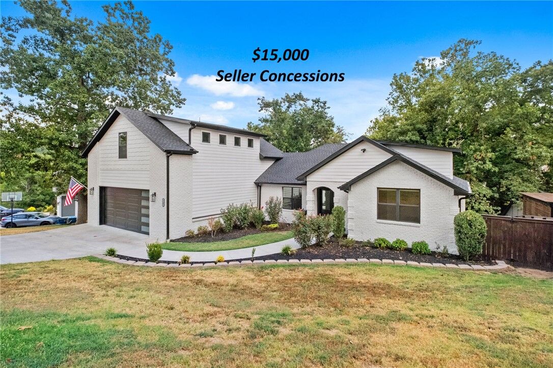 Property Photo:  3105 Cardinal Creek Circle  AR 72712 