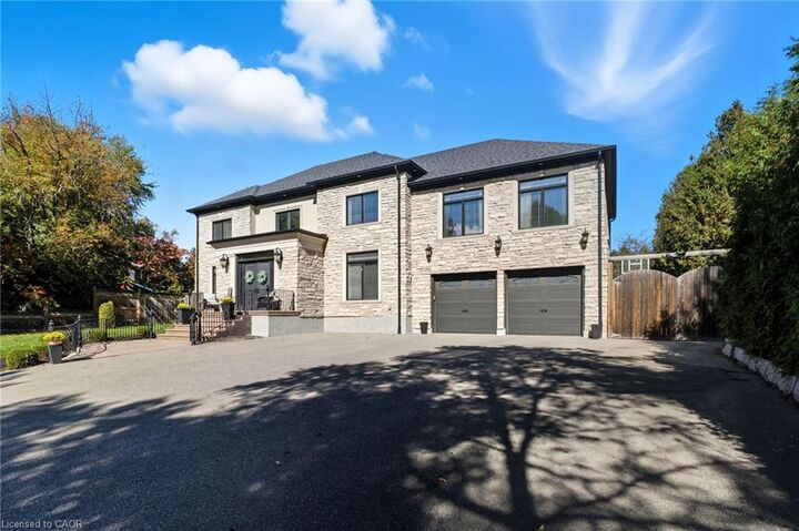 Property Photo:  855 Avenue Road  ON N1R 5S4 
