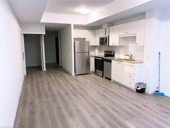Property Photo:  108 Garment Street 406  ON N2G 0E2 