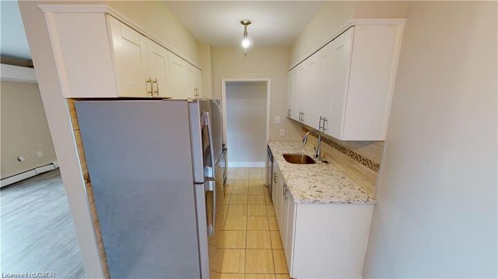 Property Photo:  326 Hunter Street E 603  ON L8N 1N6 