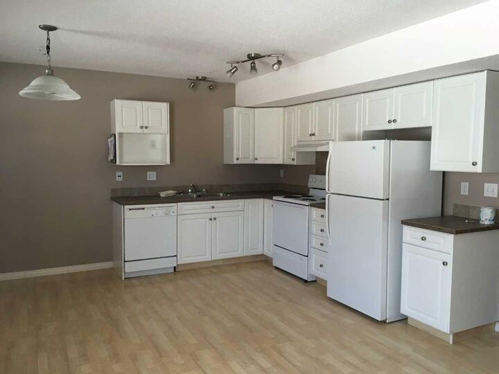 Property Photo: 10150 121 Avenue 203 AB T8V 8H2