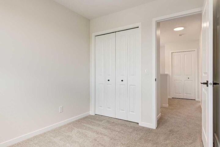 Property Photo:  119 Thomas Street  AB T0M 0S0 