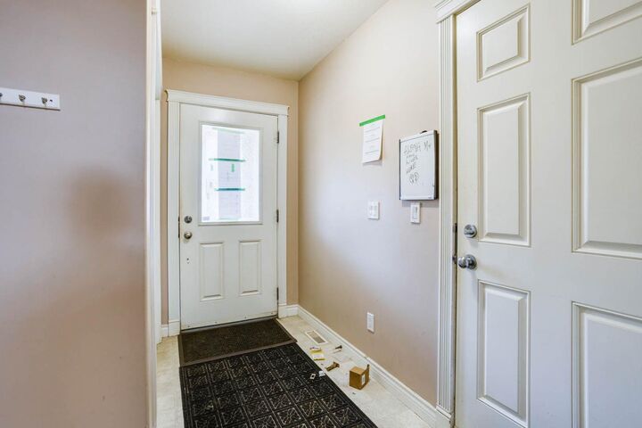 Property Photo:  400 Williams Drive 14  AB T9H 5R7 