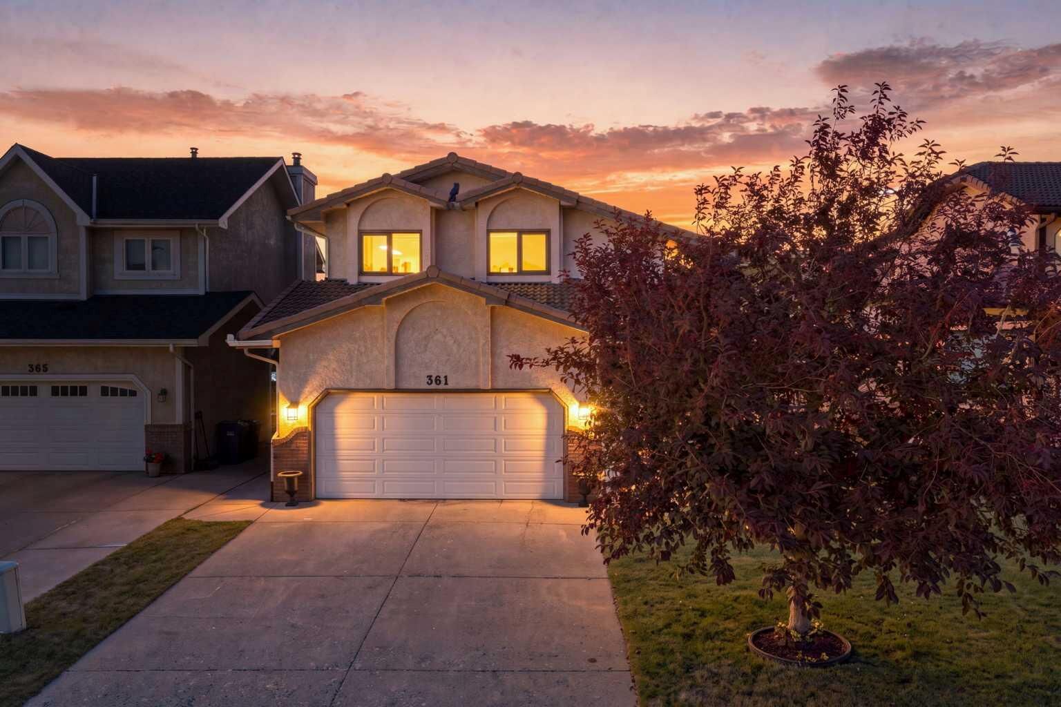 Property Photo:  361 Santana Bay NW  AB T3K 3N6 