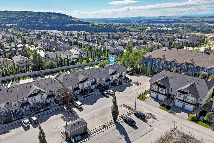 Property Photo:  101 Sunset Drive 703  AB T4C 0W8 