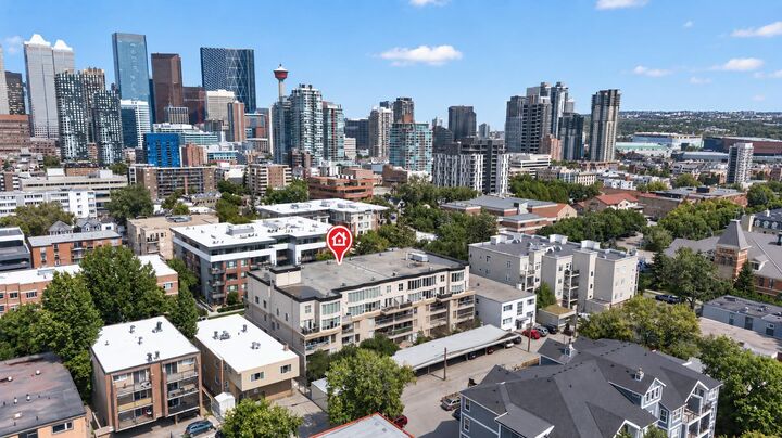 Property Photo:  317 19 Avenue SW 404  AB T2S 0E1 