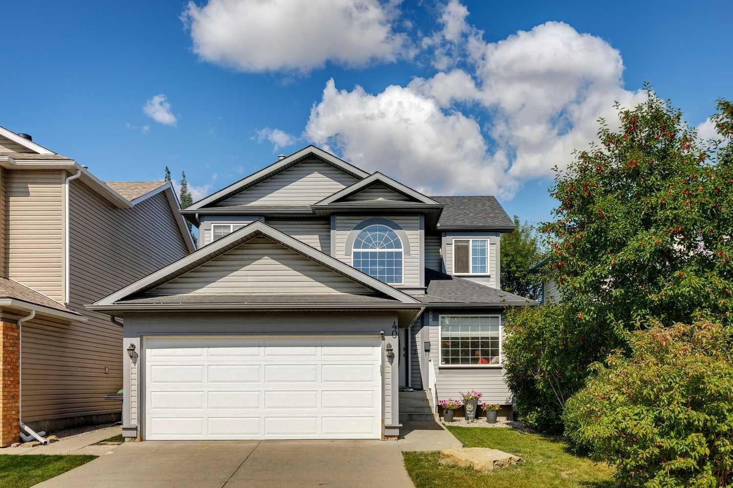 Property Photo:  40 Country Hills Bay NW  AB T3K 4Y6 